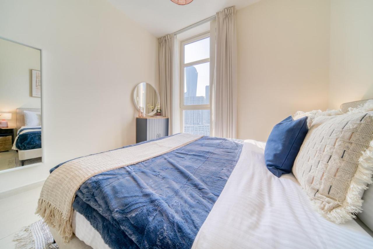 Apartment Mangrove Place, Reem Island, - Mint *