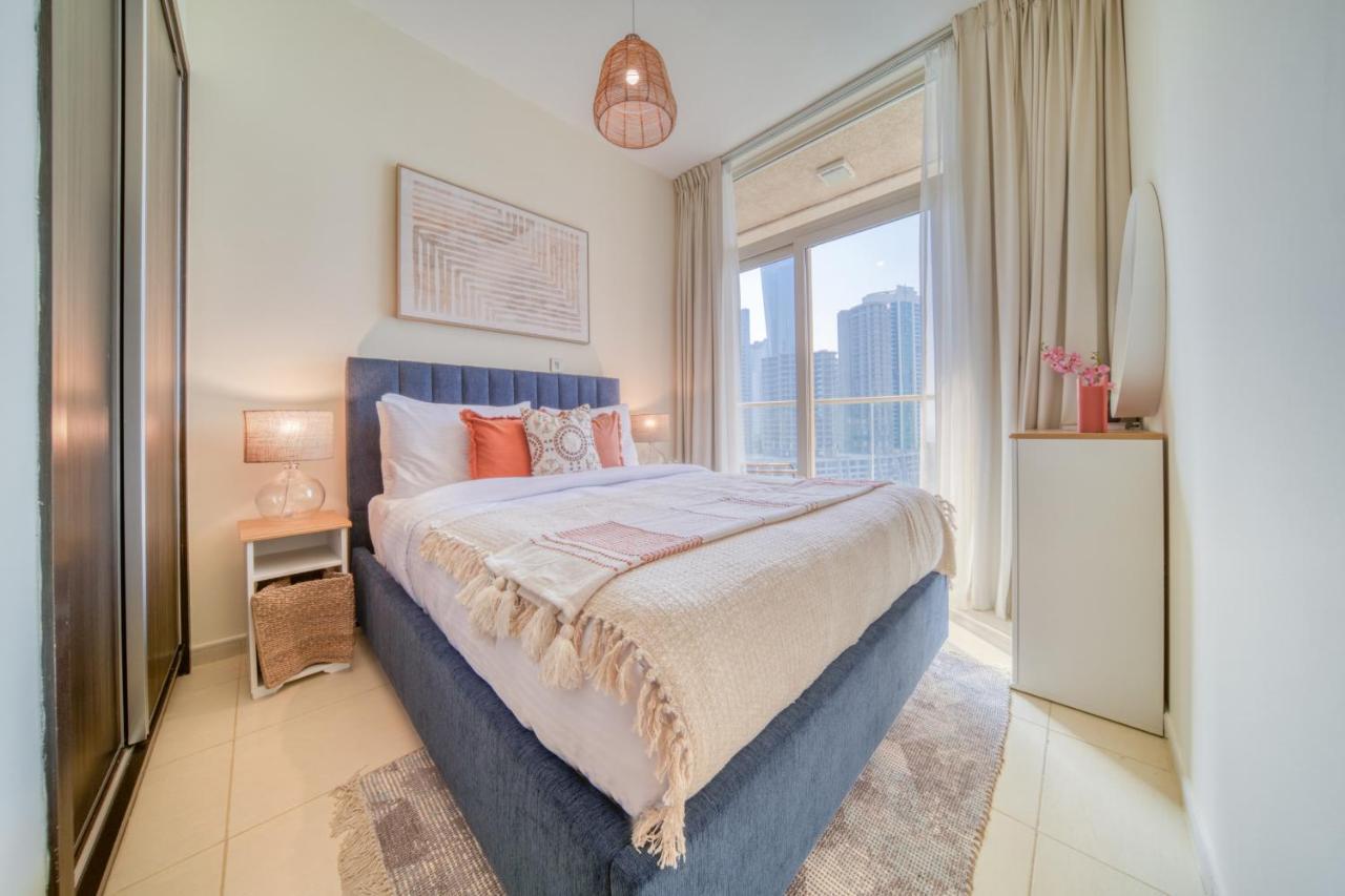 Apartment Mangrove Place, Reem Island, - Mint