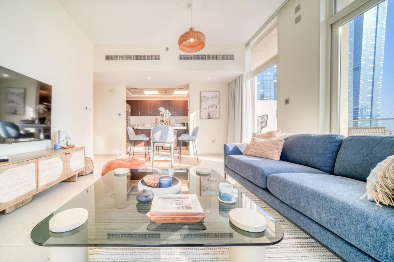 Apartment Mangrove Place, Reem Island, - Mint *
