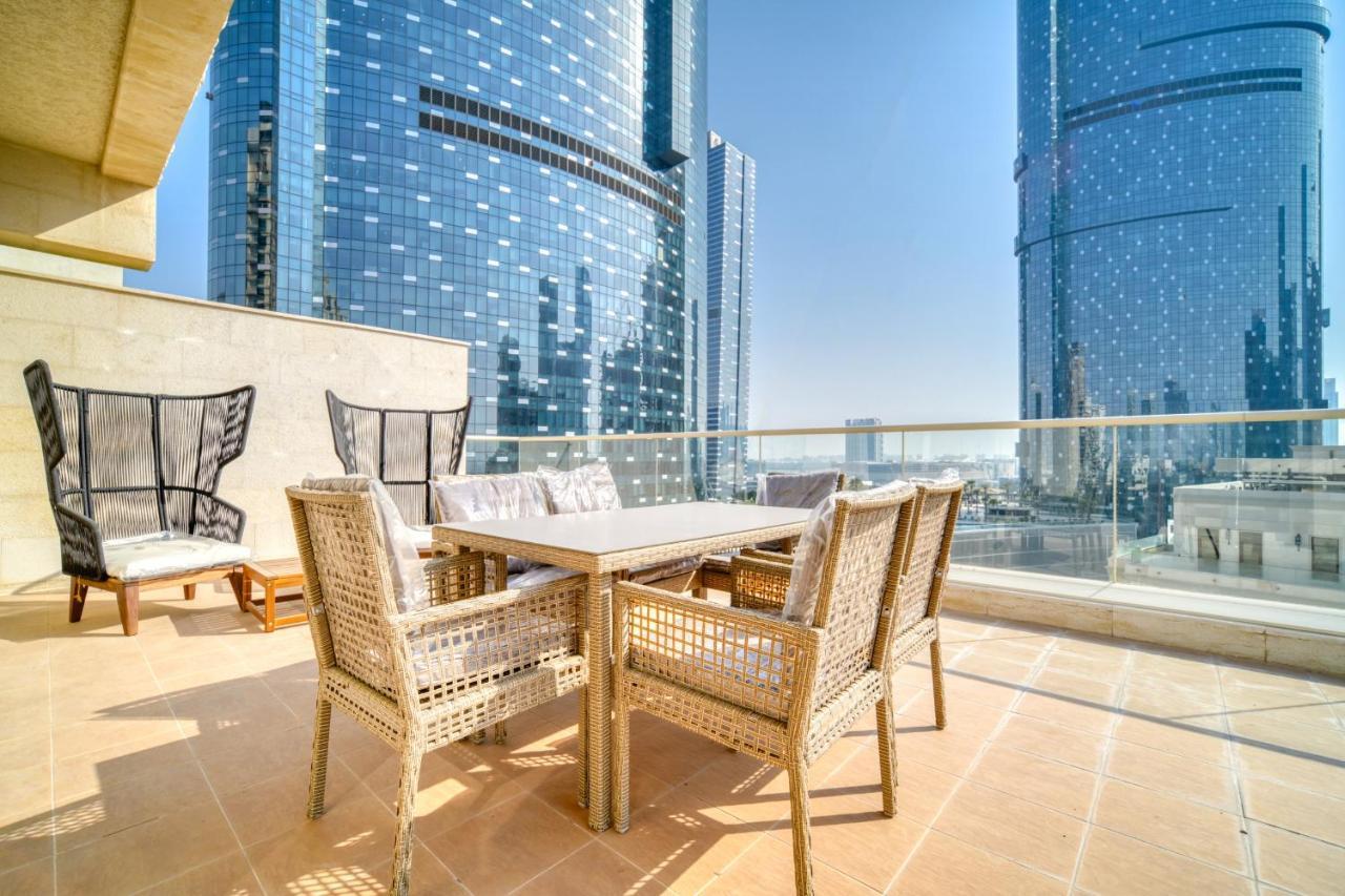 Mangrove Place, Reem Island, - Mint * Abu Dhabi